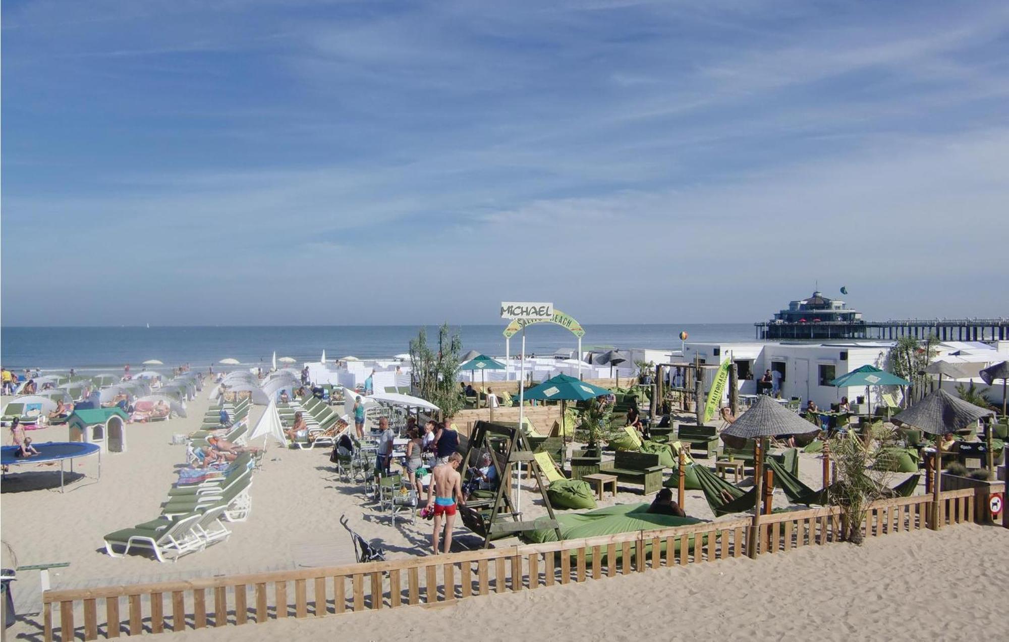 Lovely Apartment In Blankenberge With Wifi Extérieur photo